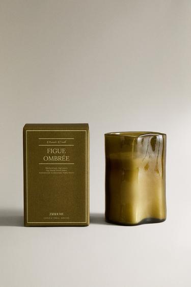 (250 G) FIGUE OMBRÉE SCENTED CANDLE Zara Home