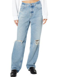 Clove Relaxed Vintage Straight in 21 Years Performer AG Jeans