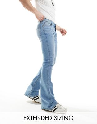 Светло-голубые расклешенные джинсы ASOS DESIGN ASOS DESIGN