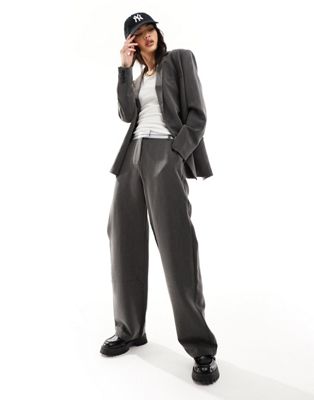 Темно-серые прямые брюки с контрастным поясом 4th & Reckless — часть комплекта 4TH & RECKLESS