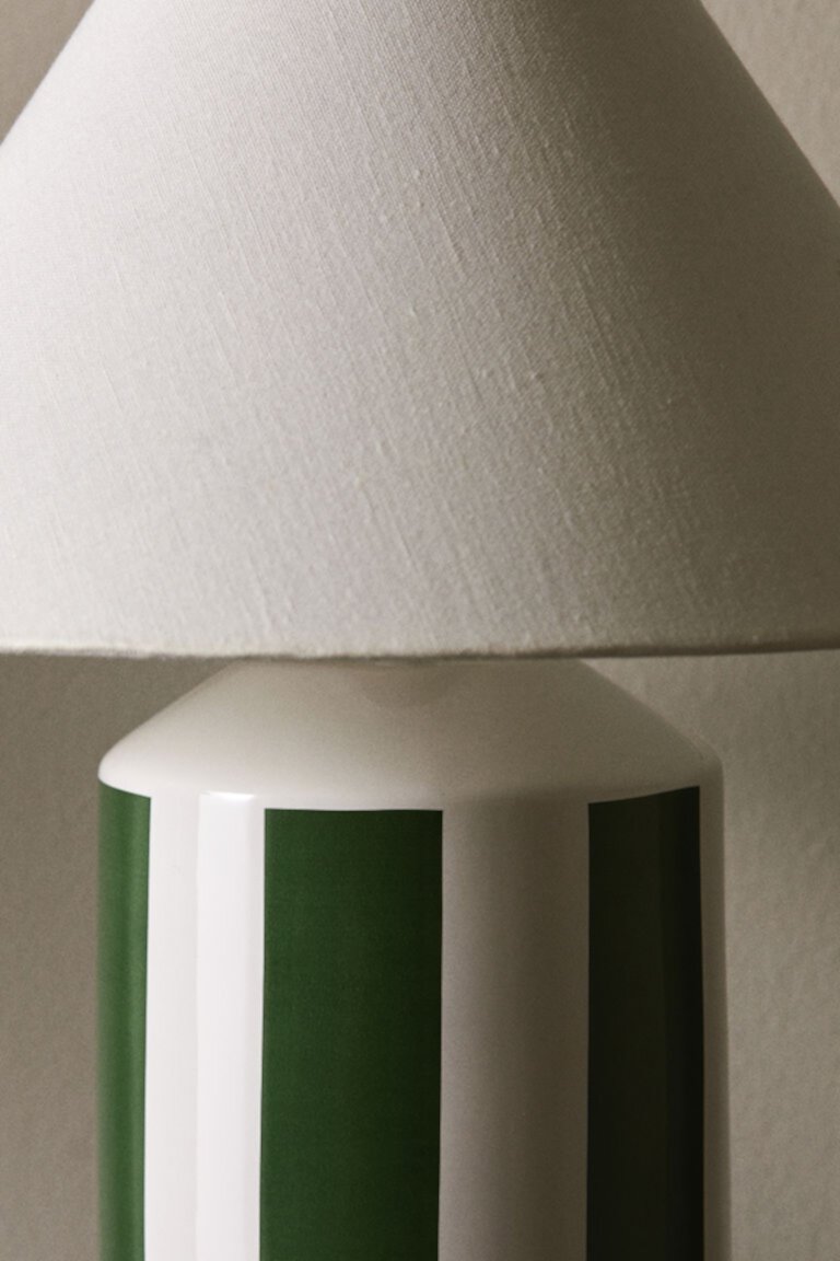 Высокий керамический цоколь лампы H&M