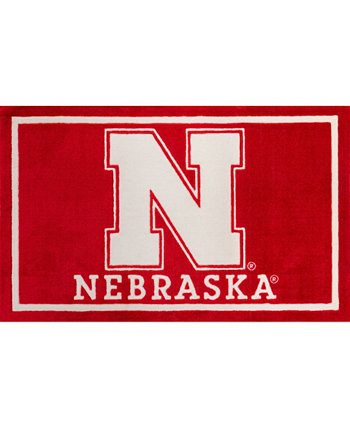 Красный ковер Nebraska Colnb размером 1 фут 8 x 2 фута 6 дюймов Luxury Sports Rugs