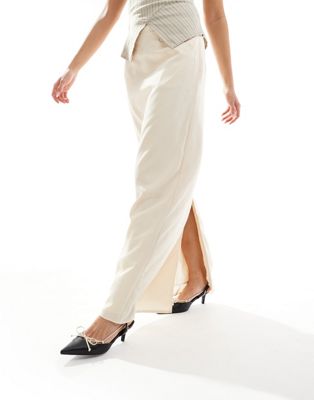NA-KD x Laura Jade Stone maxi skirt with front pockets and back slit detail in beige NAKD