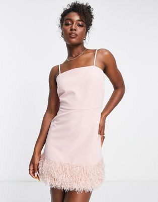 Розовое атласное платье с пышным подолом New Look New Look