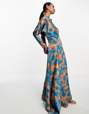 Платье макси синего и оранжевого цвета с принтом Daska Daska