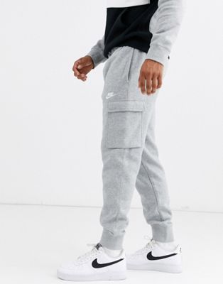 Серые спортивные брюки карго с манжетами Nike Club Fleece - серый Nike