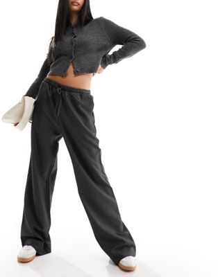 Темно-серые меланжевые брюки прямого кроя с кулиской Monki Monki