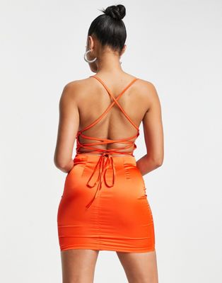 Оранжевое атласное платье мини с воротником-хомутом NaaNaa NaaNaa