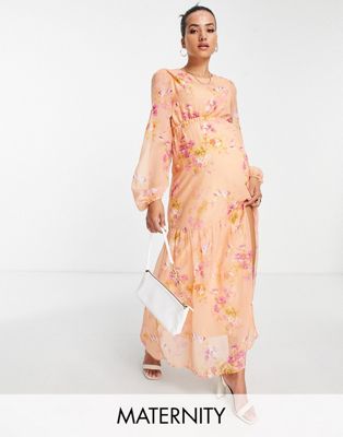 Платье макси персикового цвета с цветочным принтом охры Hope & Ivy Maternity с вырезами и объемными рукавами Hope & Ivy