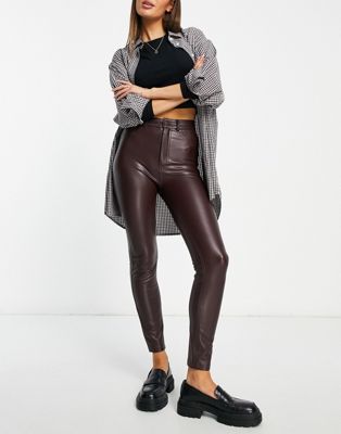 Бордовые узкие брюки из искусственной кожи с завышенной талией Pull&Bear Pull&Bear