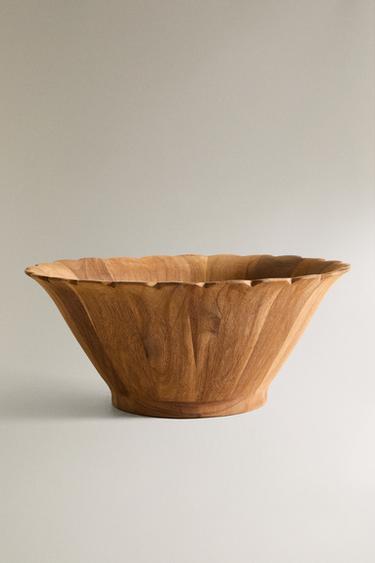 ACACIA WOOD BOWL WITH SCALLOPED EDGE Zara Home