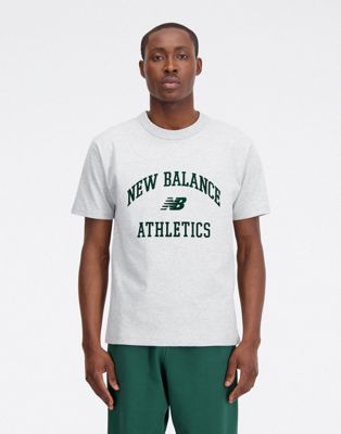 Серая футболка New Balance Athletics Varsity New Balance