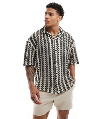 Pull&Bear textured geometric patterned shirt in black and white Pull&Bear