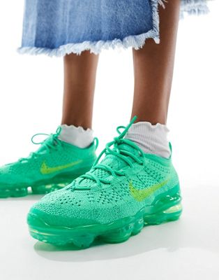 Зеленые кроссовки Nike Air Vapormax 2023 Nike