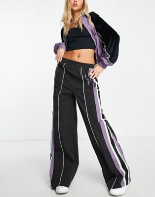 Фиолетовые спортивные брюки широкого кроя для скейтеров Daisy Street — часть комплекта Daisy Street