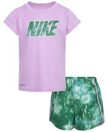 Футболка Dri-FIT для маленьких девочек и шорты для спринтера, комплект из 2 предметов Nike