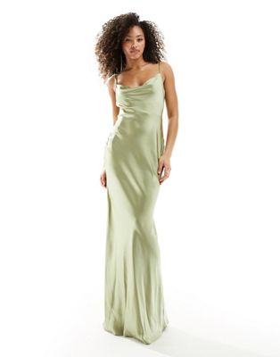 Оливковое атласное платье макси с воротником-хомутом Pretty Lavish Bridesmaid Keisha Pretty Lavish
