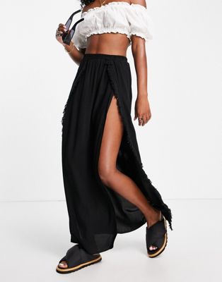 Черная юбка макси с разрезом бахромой Trendyol TRENDYOL