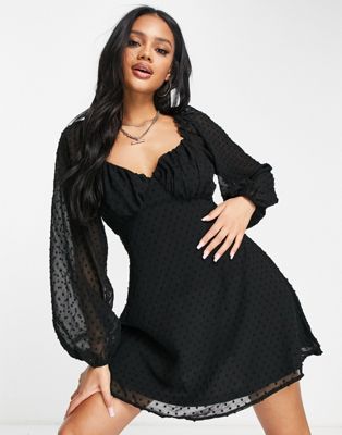 Черное текстурированное платье мини с плиссированной юбкой Missgudied Milkmaid Missguided