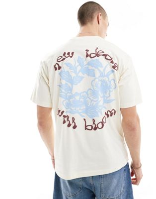 Бежевая футболка с ботаническим принтом на спине Pull&Bear Pull&Bear