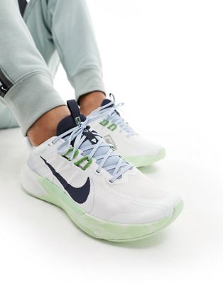 Бело-зеленые кроссовки Nike Running Juniper Trail 2 Nike