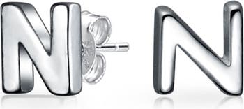 Минималистские серьги-гвоздики Capital ABC - доступно несколько букв Bling Jewelry