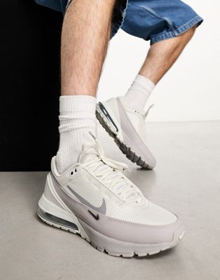 Мужские кроссовки Nike Air Max Pulse в бежевом и сером цвете для повседневной носки Nike