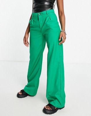 Зеленые широкие брюки строгого кроя Bershka Bershka