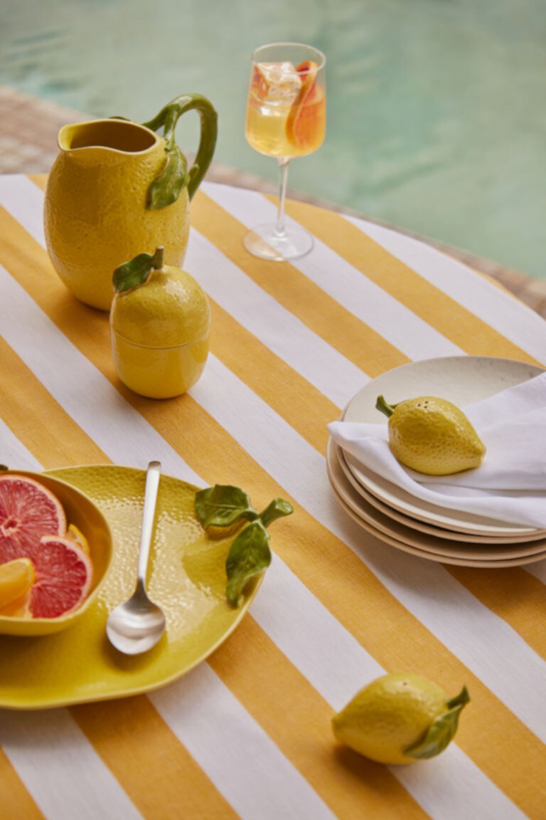Lemon-shaped Stoneware Serving Plate H&M