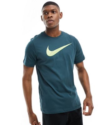 Темно-зеленая футболка Nike Training Dri-FIT Swoosh Nike