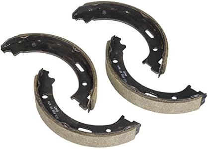 BOSCH BS843 Blue Parking Brake Shoe Set - Compatible With Select Jeep Commander, Grand Cherokee Bosch