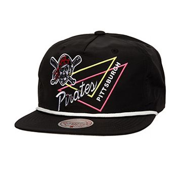 Кепка Mitchell & Ness Черная Pittsburgh Pirates Pew Pew Deadstock Регулируемая Mitchell & Ness