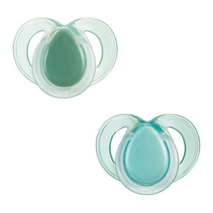 Tommee Tippee Night Time Glow in the Dark Pacifiers | 18-36m, 2 Count Tommee Tippee