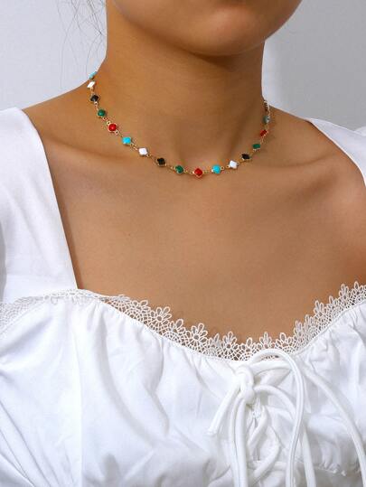 Ожерелье с декором клевером SHEIN