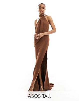 Платье макси с высоким воротником и серебряной окантовкой на шее ASOS DESIGN Tall цвета мокко ASOS Tall