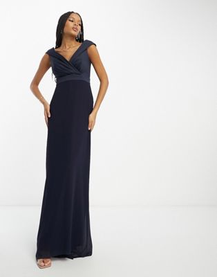 Темно-синее приталенное платье макси с открытыми плечами TFNC Bridesmaids TFNC