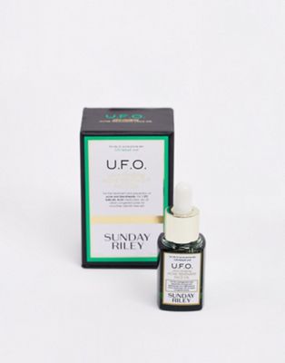 Sunday Riley UFO Ультра осветляющее масло для лица от прыщей с 1,5 % салициловой кислоты, 0,5 жидк. унции Sunday Riley