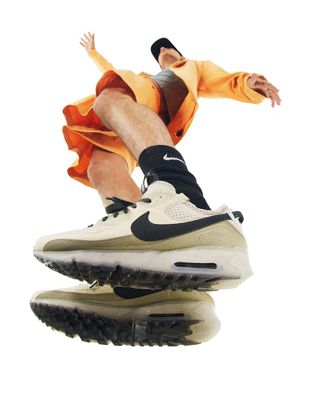 Мужские кроссовки Nike Air Max Terrascape 90 в бежевом и черном цвете Nike