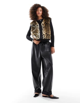 ASOS DESIGN faux fur vest in leopard print ASOS DESIGN