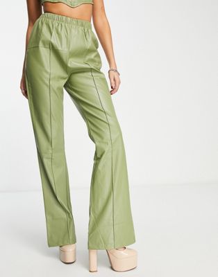 Кожаные расклешенные брюки цвета хаки Rebellious Fashion — часть комплекта Rebellious Fashion