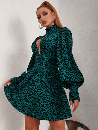 Double Crazy Платье с леопардовым принтом с разрезом с рукавами-фонариками с высоким воротником Double Crazy