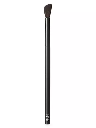 #10 Radiant Creamy Concealer Brush NARS