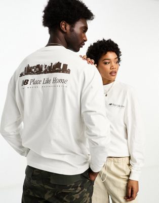 Бело-коричневая оверсайз-футболка унисекс с длинными рукавами New Balance NB Place Like Home — эксклюзивно на ASOS New Balance