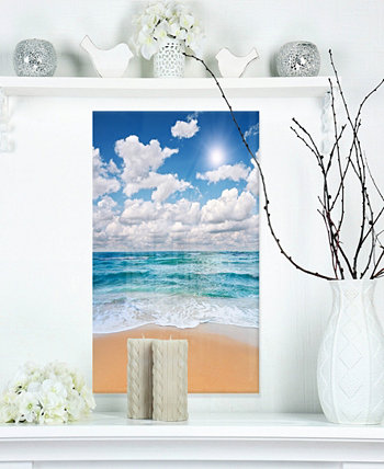 Designart 'Мирный берег моря под белыми облаками' Современная металлическая настенная живопись на пляже - 12 "X 20" Design Art