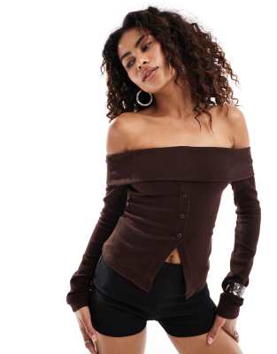 Motel off shoulder ribbed cardigan in brown Motel