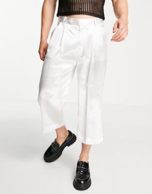 Белые атласные брюки-кюлоты с широкими штанинами ASOS DESIGN ASOS DESIGN