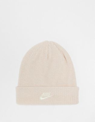 Бежевая шапка Nike Peak Nike