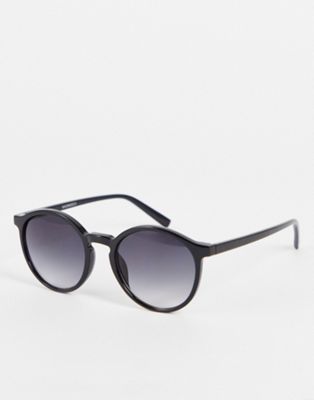 Черные классические солнцезащитные очки Madein в округлой оправе Madein.
