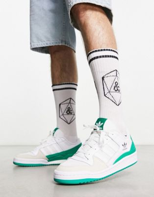 Мужские кроссовки Adidas Originals Forum Low в белом и зеленом цвете Adidas