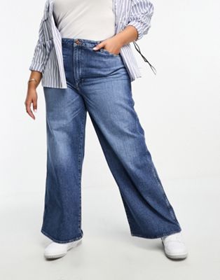 Светло-синие джинсы Wrangler Plus с широкими штанинами Wrangler Plus